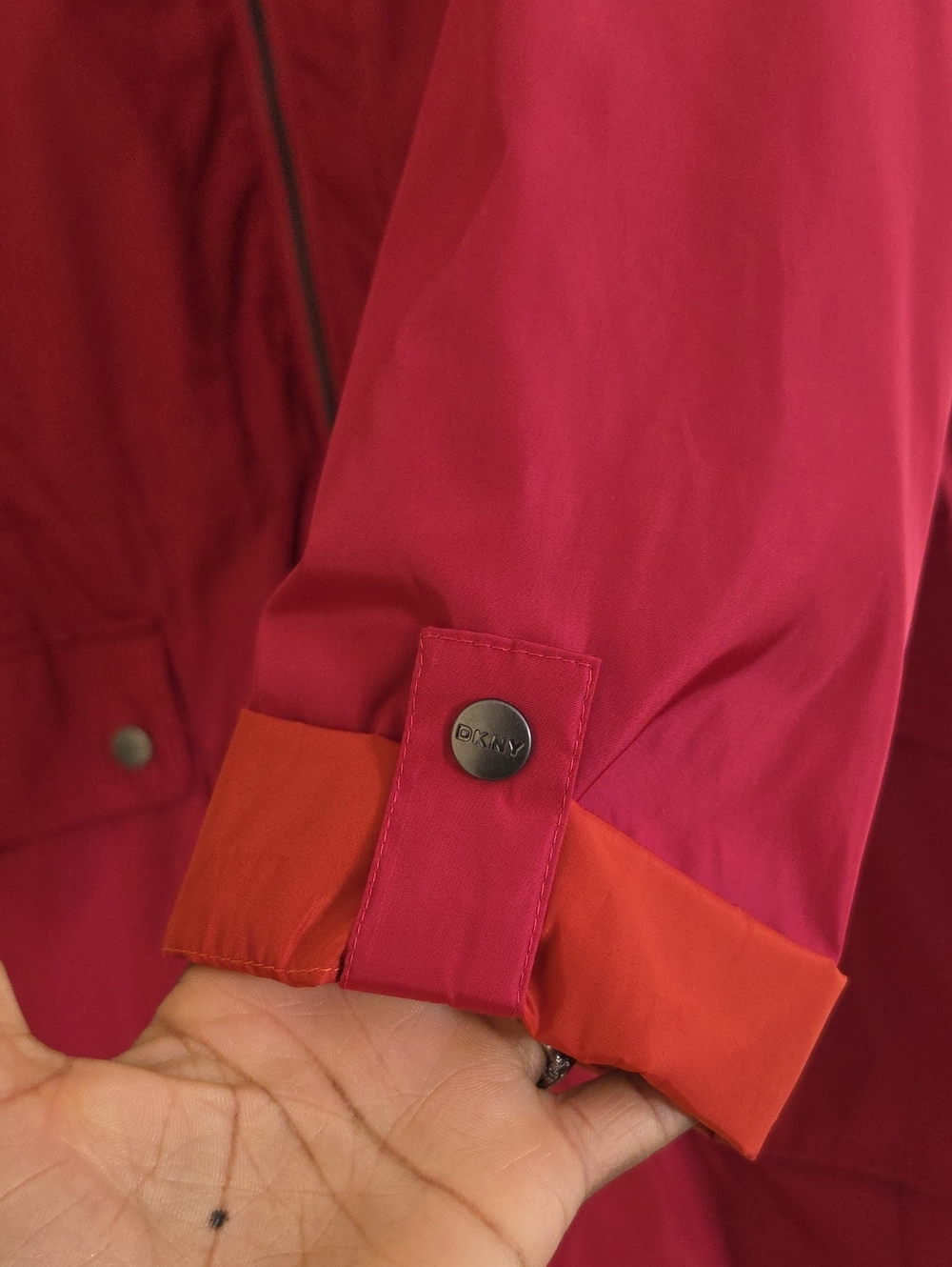 NWOT DKNY Raspberry Utility Anorak Jacket - Picture 3 of 12